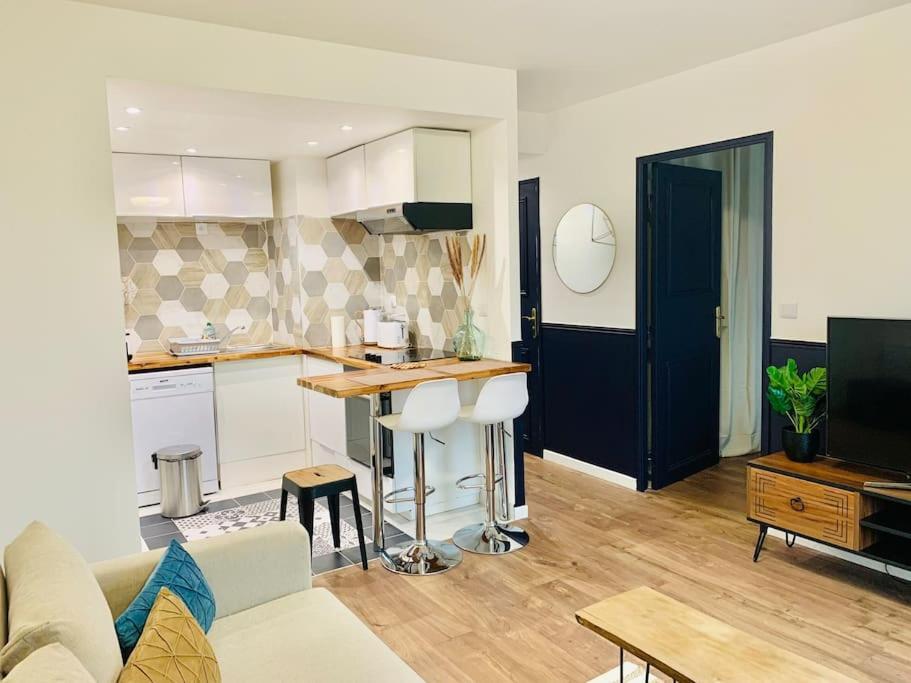 Appartement T2 Ideal Pour Familles Ou Sejour D Affaire Argenteuil Esterno foto