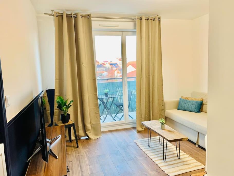 Appartement T2 Ideal Pour Familles Ou Sejour D Affaire Argenteuil Esterno foto